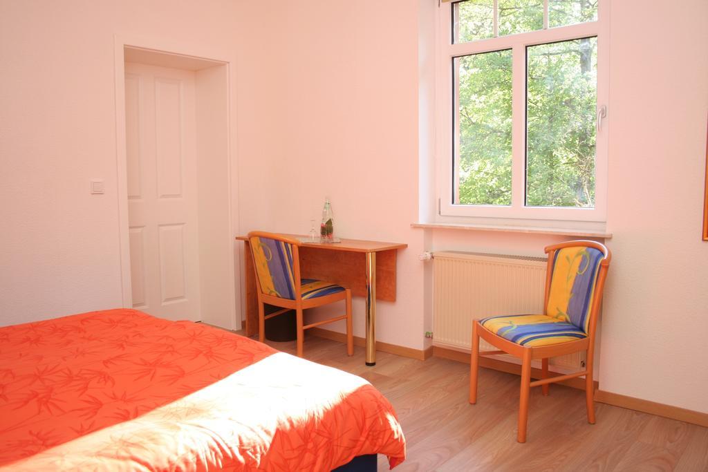 Wald Villa Üssbach Alf Habitación foto
